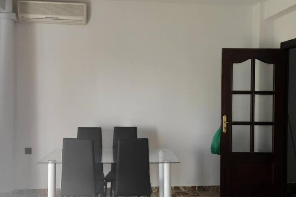 Lucena-Piso Amplio Y Luminoso Appartement Buitenkant foto