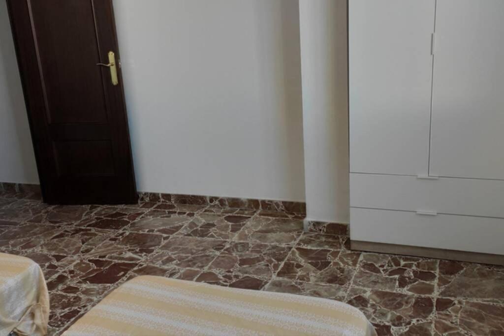 Lucena-Piso Amplio Y Luminoso Appartement Buitenkant foto